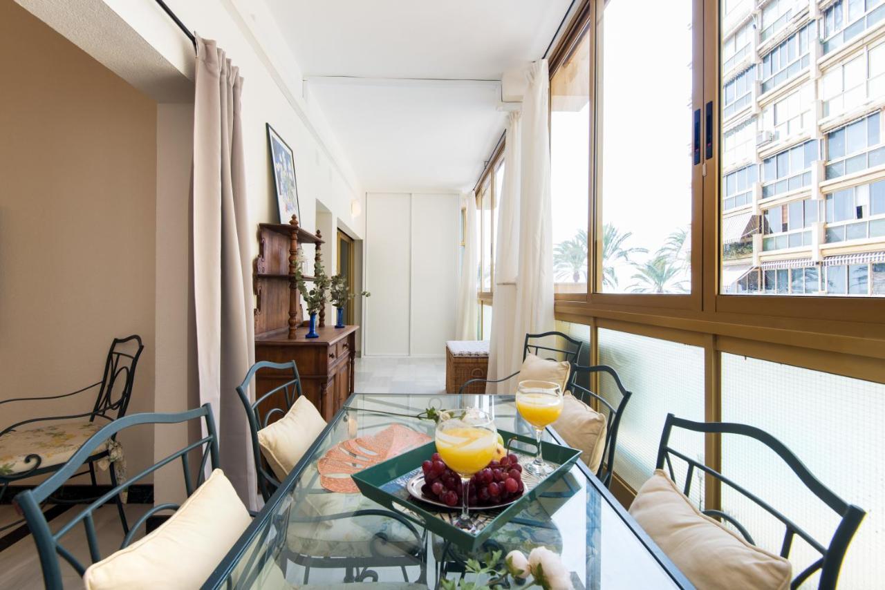RentAndHomes Beachfront Marbella Center Extérieur photo