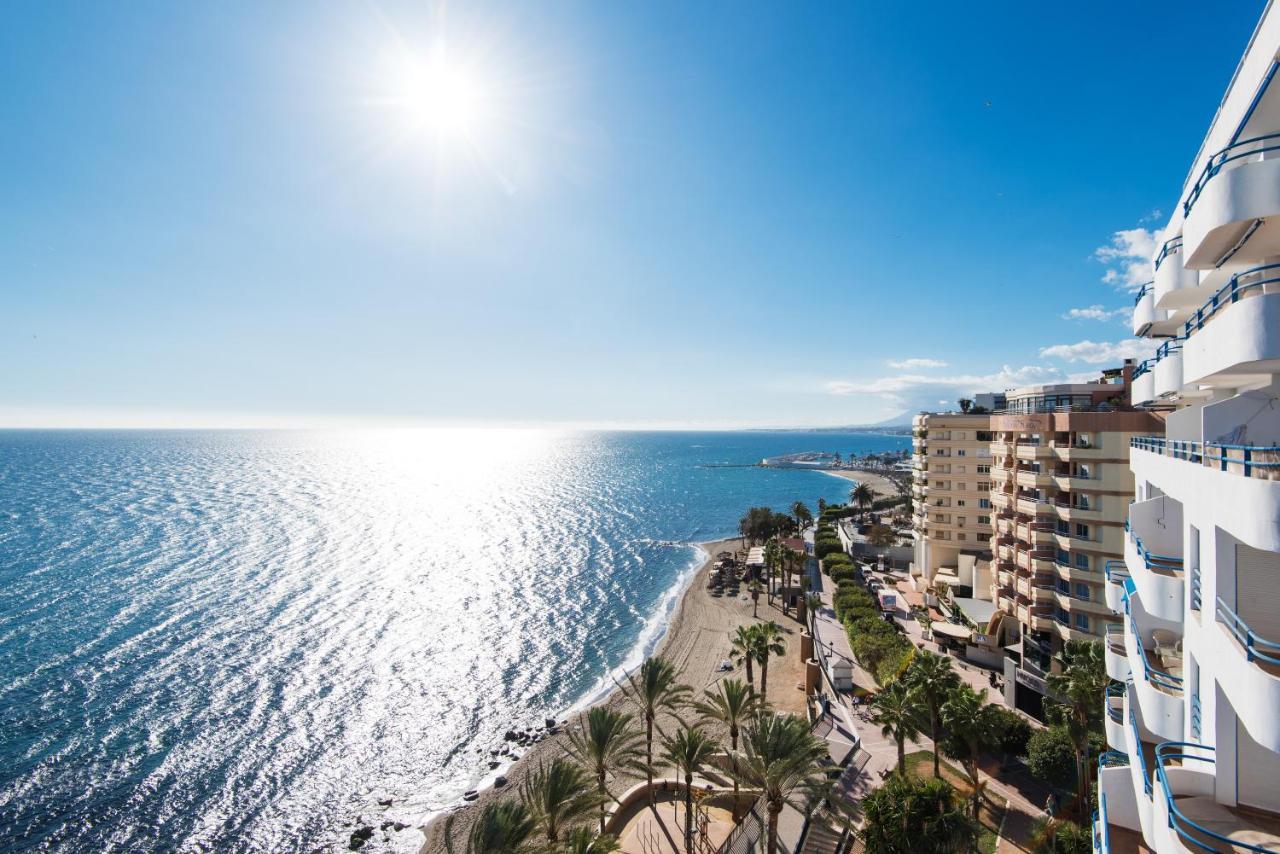 RentAndHomes Beachfront Marbella Center Extérieur photo